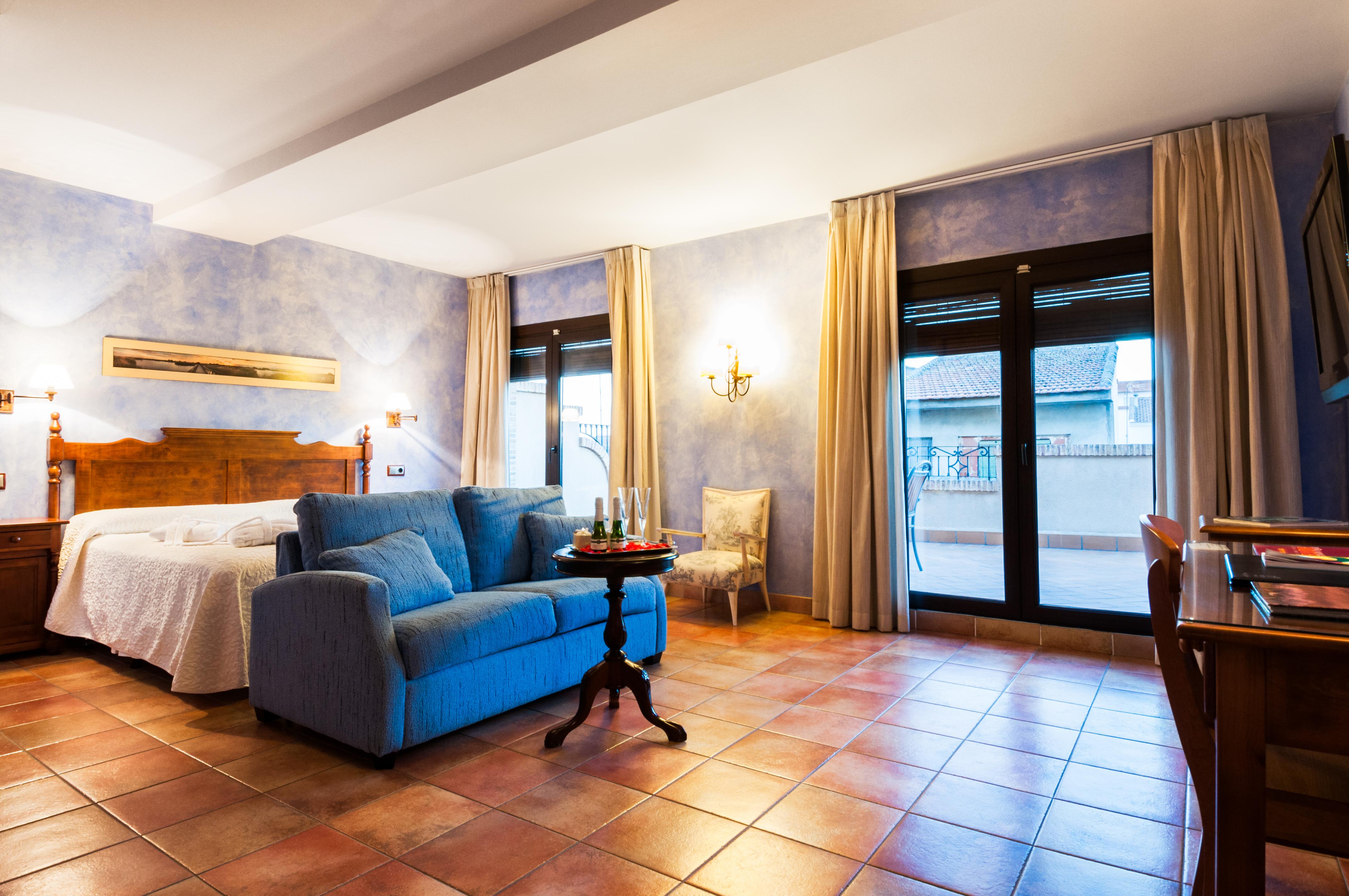 Hotel Dona Manuela Daimiel Exterior photo